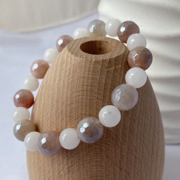 STRETCH Bracelet with Aventurine and Jade - Picture 9 of 9
